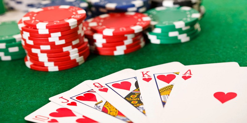 Cách chơi poker online hiệu quả là quản lý ngân sách kỹ càng